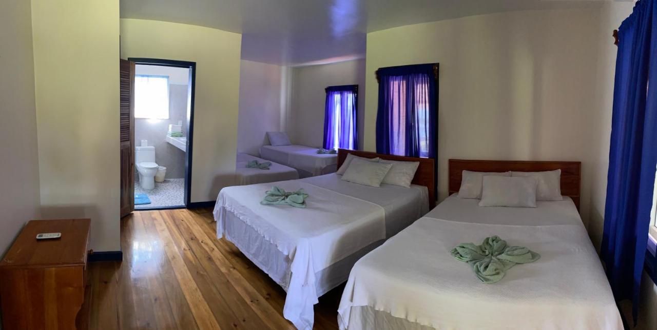 Coral View Beach Resort Утіла Номер фото